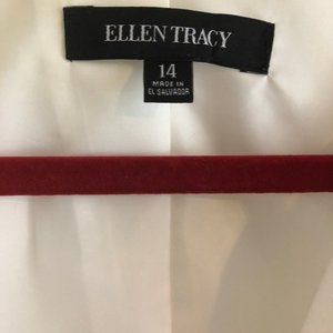 Ellen Tracy Jackets & Coats - White Ellen Tracy with gold zipper pockets size 14 Ellen Tracy Jackets & Coats - White Ellen Tracy with gold zipper pockets size 14